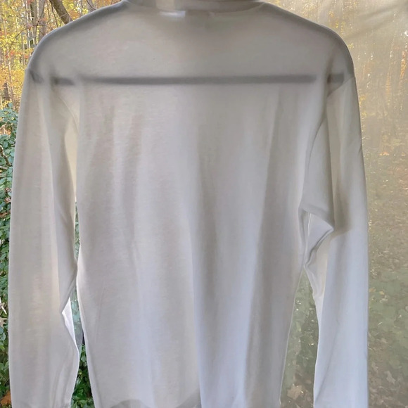 PB&J women’s M CLEAN white EUC turtle neck w/equestrian theme embroidered @ neck - Picture 4 of 6